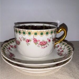 Haviland & Co. Limoges Shamrock Clover Leaf Teacup & Saucer Set And Extra Saucer